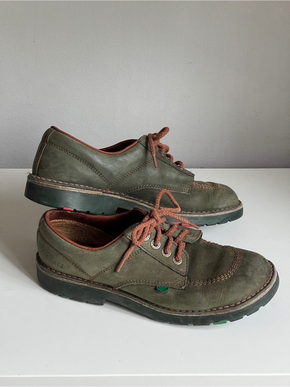 Unisex Vintage Kickers Kick Lo Olive Green Lace-Up Leather Shoes - Picture 4 of 8